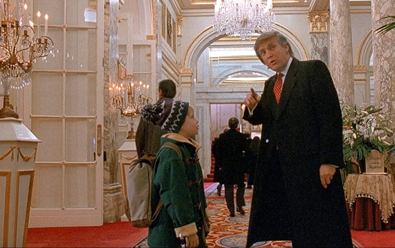 كيفن ماكالستر في فندق بلازا من فيلم Home Alone (©20thCentFox/بإذن من مجموعة Everett).