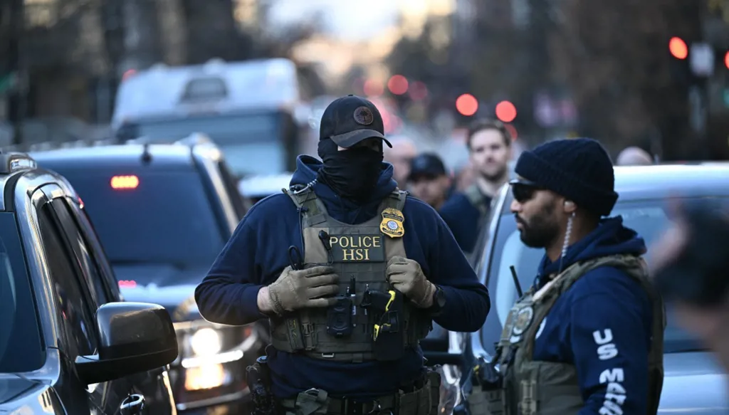 لماذا نشر الحرس الوطني في واشنطن وكم سيستمر؟