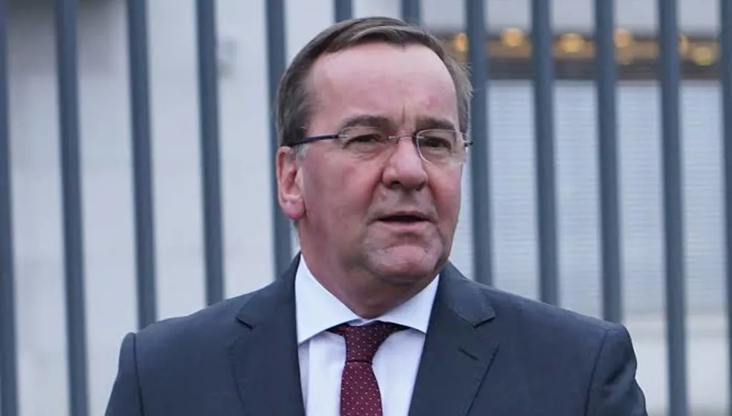 وزير الدفاع الألماني: سوريا تظهر خطورة وضع الدول التي تعتمد على روسيا