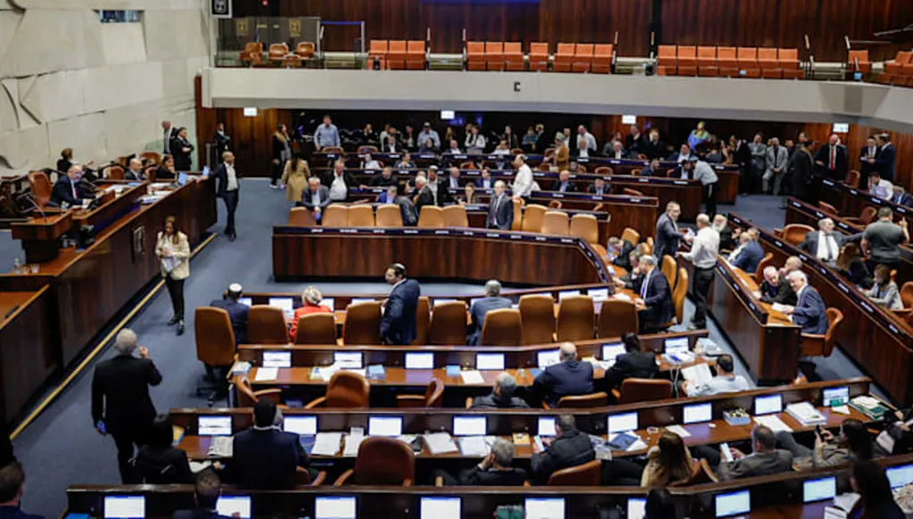 البرلمان الإسرائيلي يستعد للتصويت على ميزانية تلحظ زيادة هائلة في الإنفاق الدفاعي