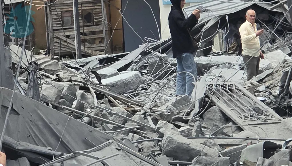مشاهد الدمار في جنوب لبنان (أحمد منتش).