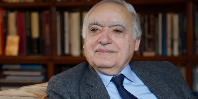 وزير الثقافة غسان سلامة (أرشيفية).