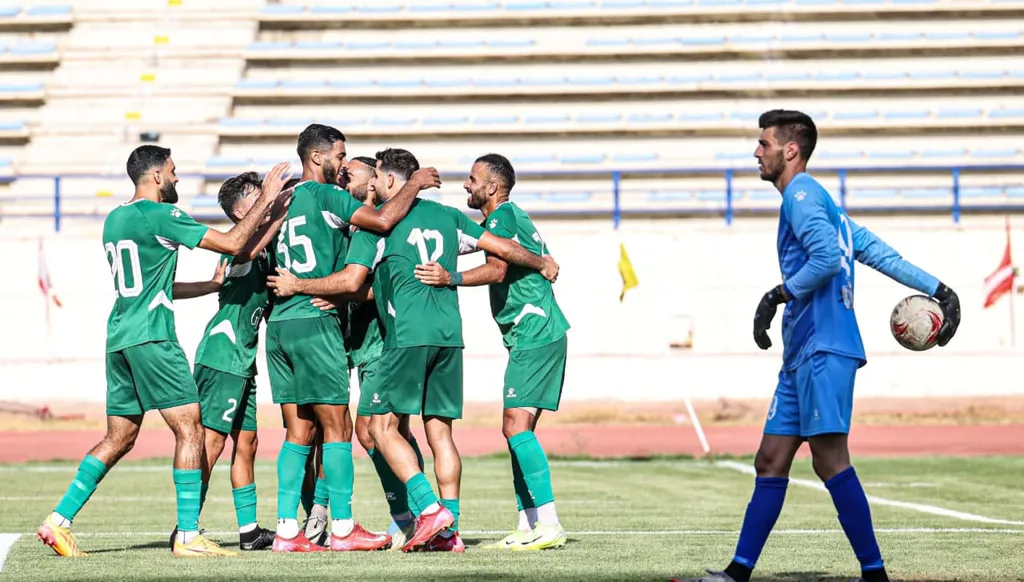 نتيجة صادمة... الأنصار يهزم النجمة ويقترب من اللقب