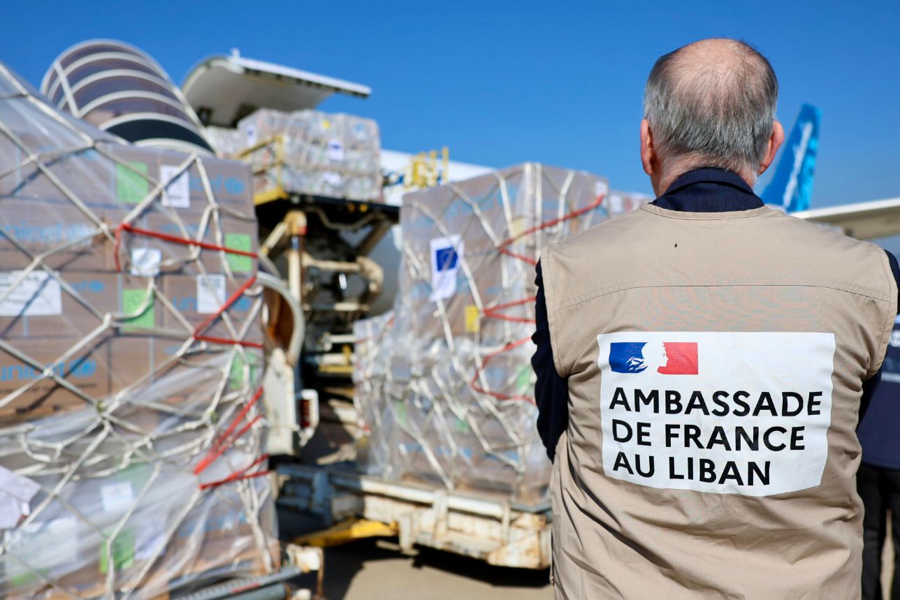 مساعدات إنسانية فرنسية (صورة مرفقة بالبيان).