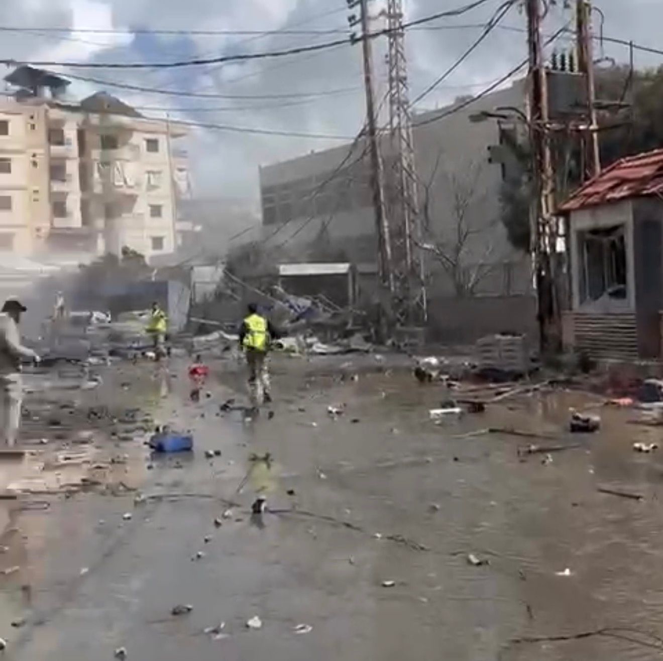 غارة إسرائيلية تستهدف بلدة كفررمان في قضاء النبطية جنوبي لبنان (صورة متداولة).