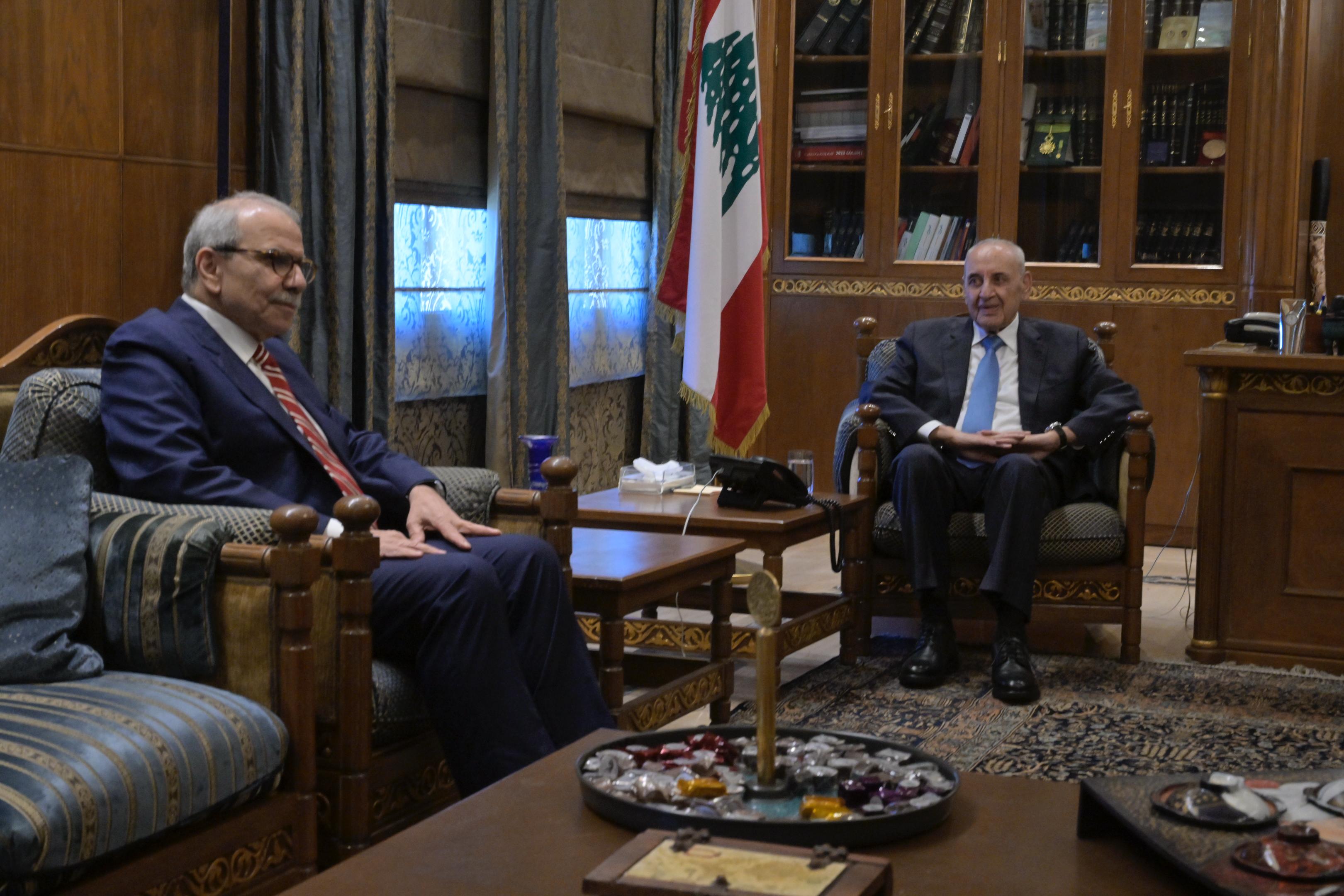 بري وسلام (نبيل اسماعيل).