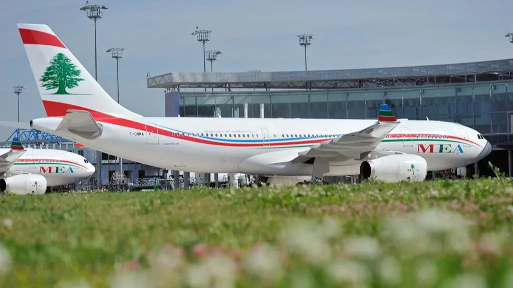 مطار رفيق الحريري الدولي 