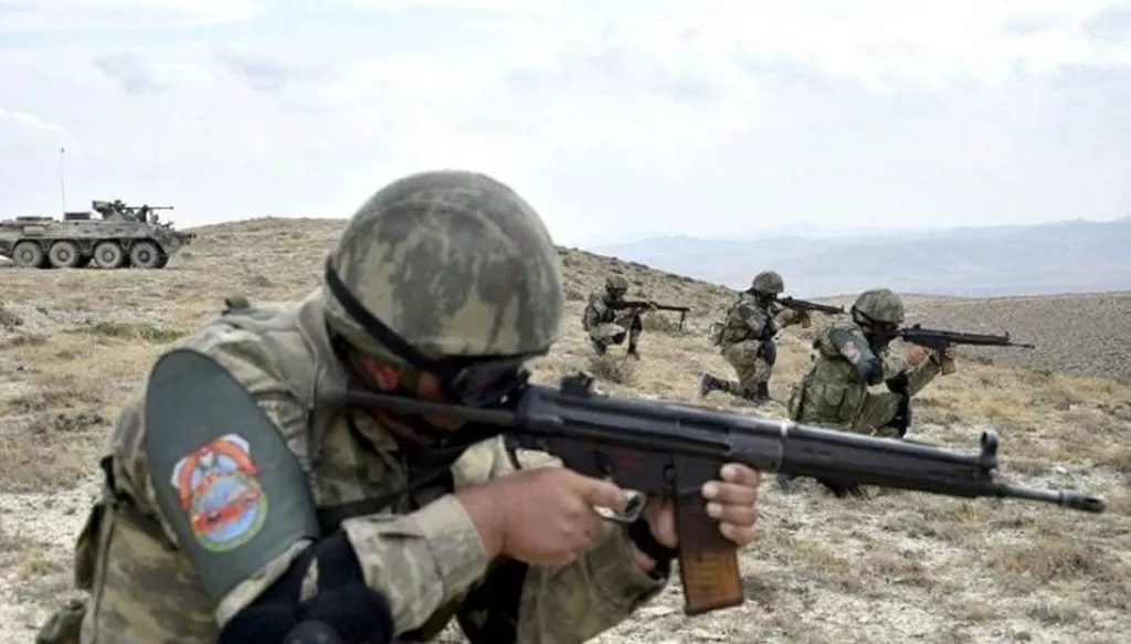باكو: قوات أرمينية فتحت النار على مواقع في أذربيجان