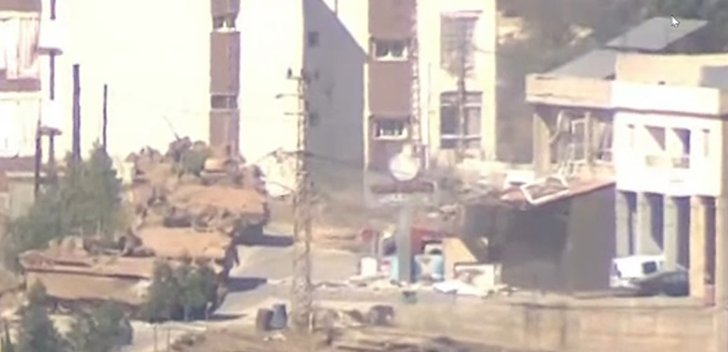 هل وصلت الدبابات الإسرائيلية إلى عيتا الشعب؟