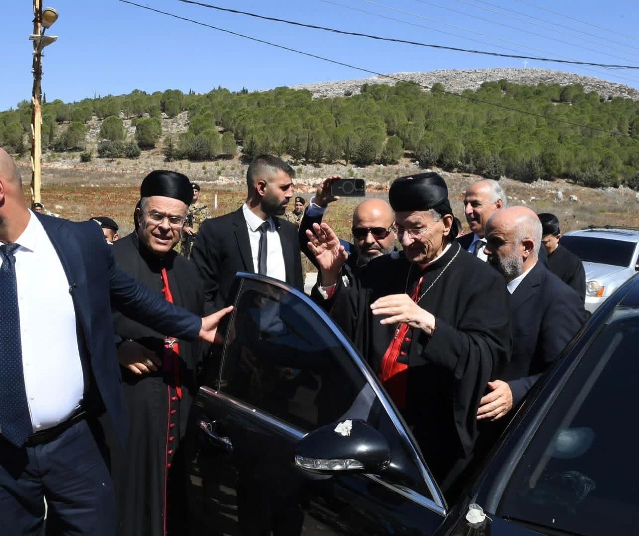 الراعي في ابل السقي (النهار).