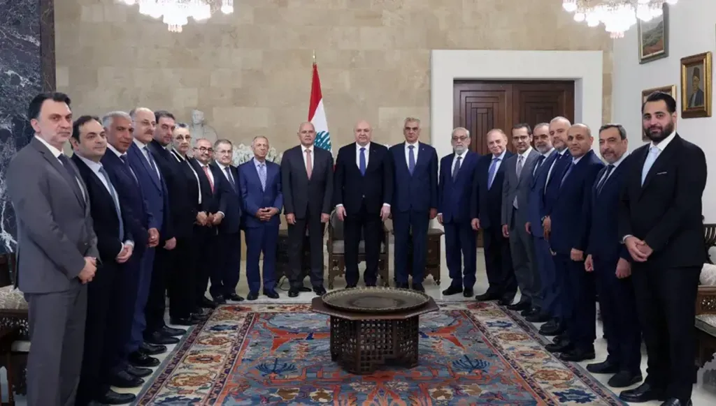 وفد  "تاسك فورس فور ليبانون" في قصر بعبدا. 