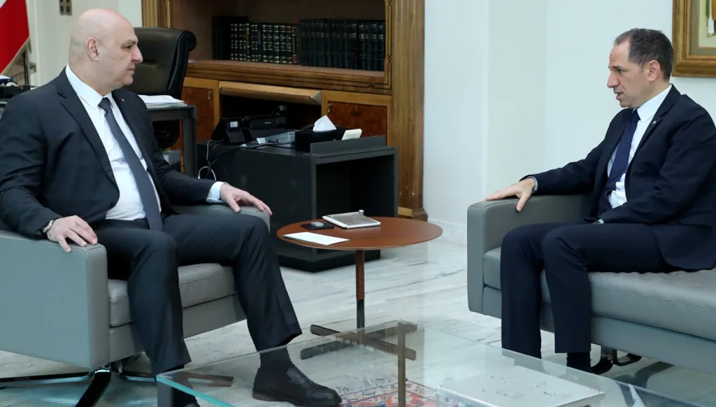 عون التقى رئيس حزب "الكتائب اللبنانية"