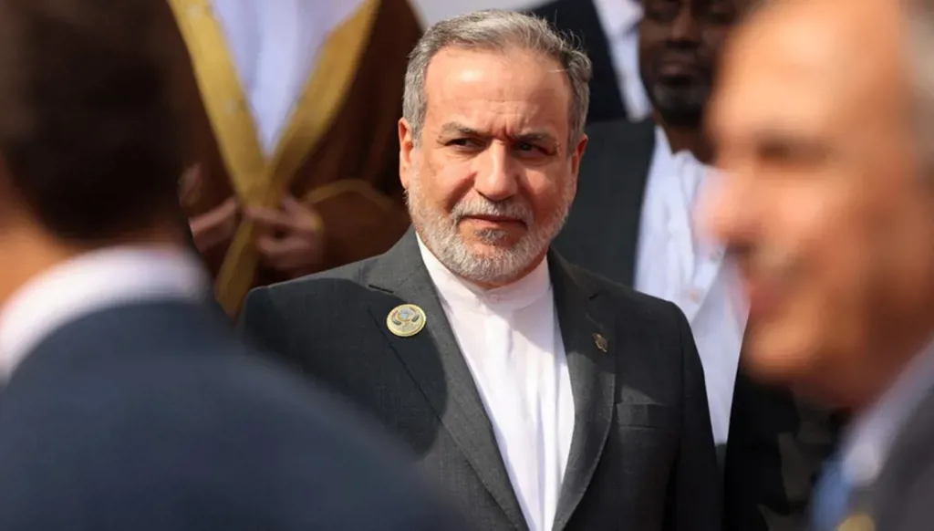 إيران: دخول مصر الحرب في اليمن سيجعل الوضع "أكثر صعوبة"