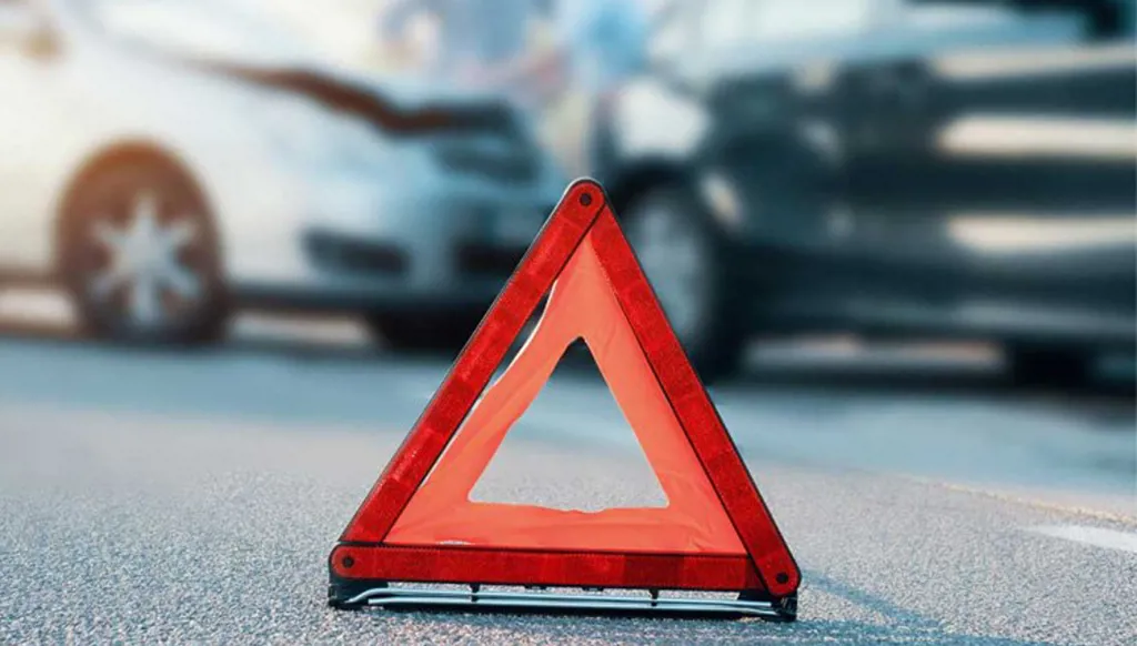 حادث صدم في جبل لبنان يودي بحياة رجل مجهول الهوية... هذه مواصفاته