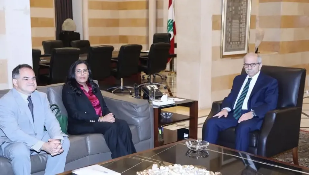 نواف سلام: الحاجة ملحّة لتسريع إعادة الإعمار بما يدعم صمود الجنوبيين وعودتهم