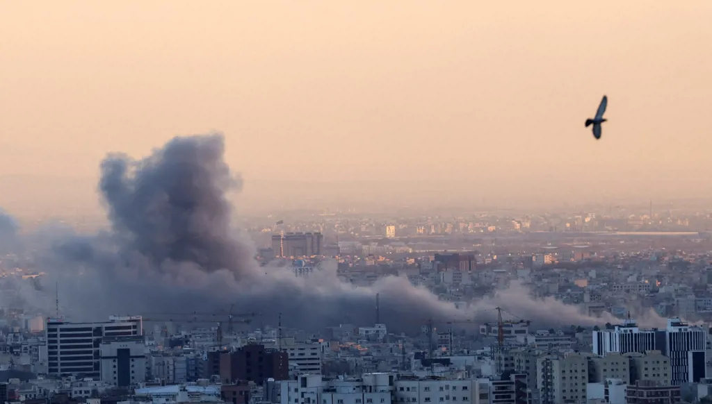 صور أقمار صناعيّة تكشف الدّمار الكبير الذي لحق بإيران جراء الضّربات الأميركيّة - الإسرائيليّة