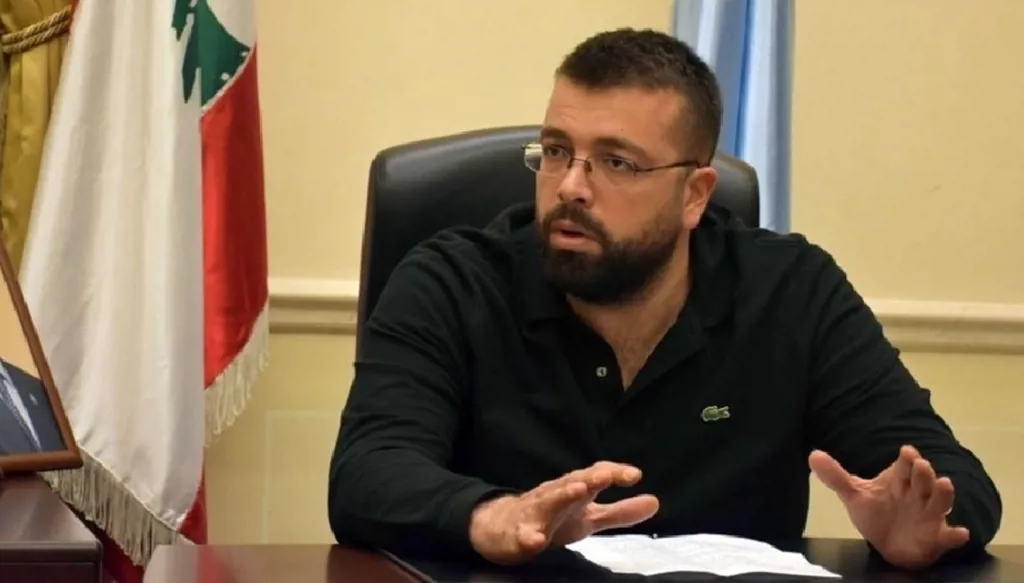 أحمد الحريري عن قانون العفو العام: "قنبلة موقوتة" لا بد من تفكيكها
