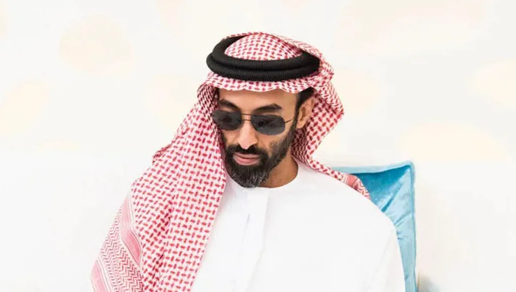 "وول ستريت جورنال" تروي قصة  الشيخ طحنون والذكاء الاصطناعي