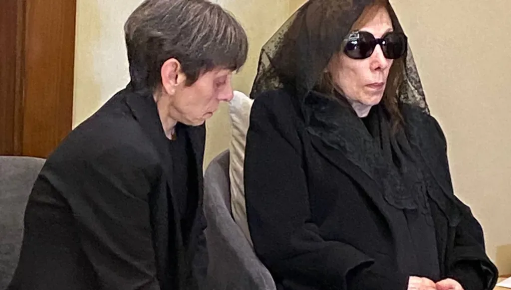 كتبتْ لي السيّدة فيروز افتراضيّاً ما يأتي أدناه