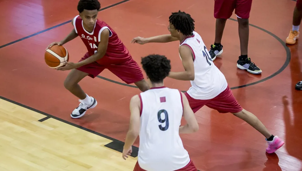 المدرستان الفلبيينية واللبنانية في نهائي كأس العالم المصغرة لكرة السلة