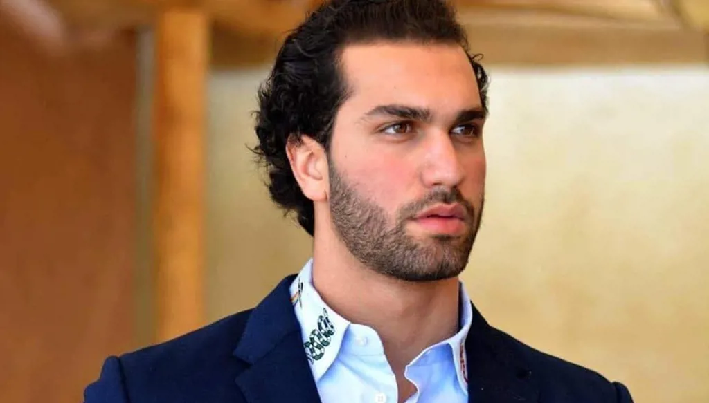 علي رامي مخلوف ليس موقوفاً