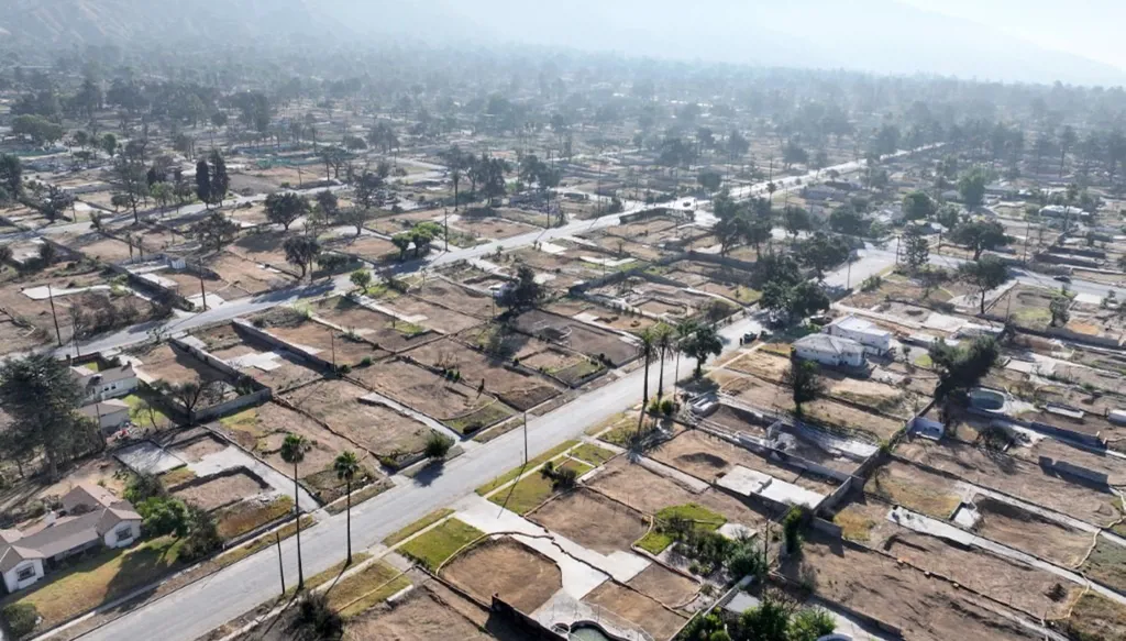 حرائق كاليفورنيا 2025... هل تأخّرت التحذيرات في الأحياء ذات الأغلبية السوداء؟