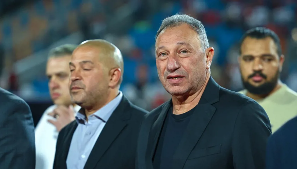 الخطيب يختار التسليم الآمن في انتخابات الأهلي المصري