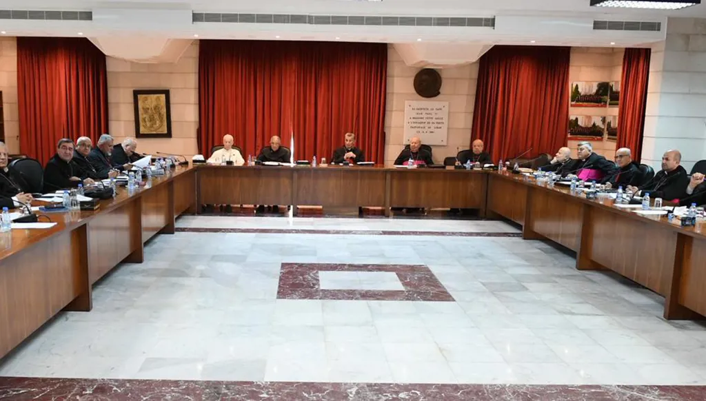 المطارنة الموارنة شجبوا "الحملات المعيبة على الحكم والحكومة": ألم يحن الوقت للاتعاظ؟