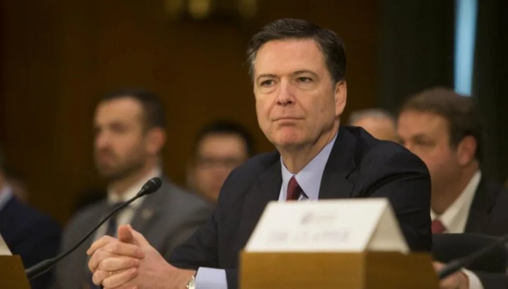 اتّهام مدير الـ"أف بي آي" السابق بـ"جرائم خطيرة"... وترامب يعلّق!