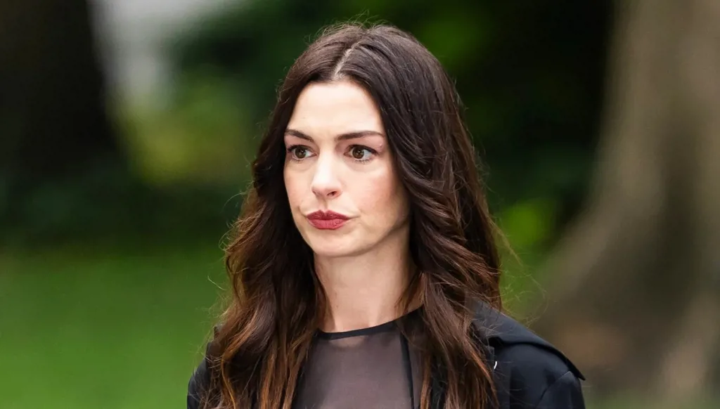 5 أفلام تُبصر النور تباعاً... 2026: عام آن هاثاواي؟