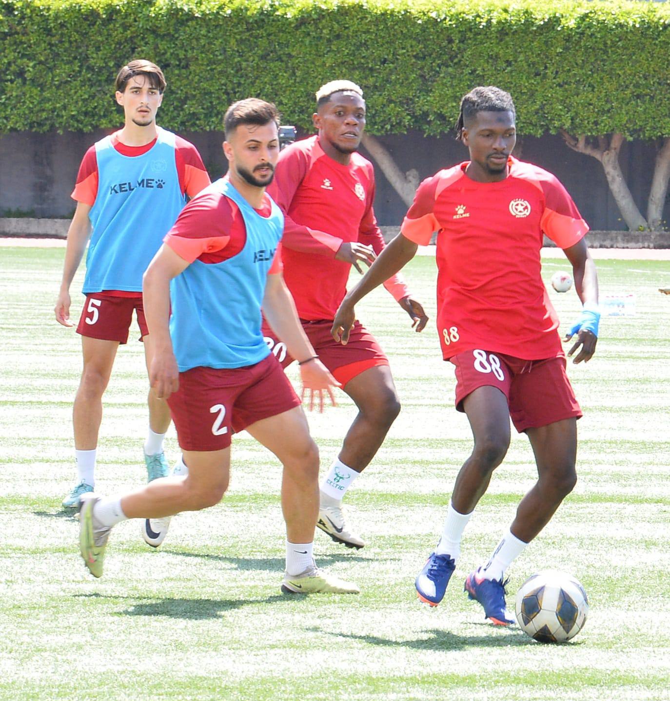النجمة يعود إلى السكة بهوية جديدة (وكالات)