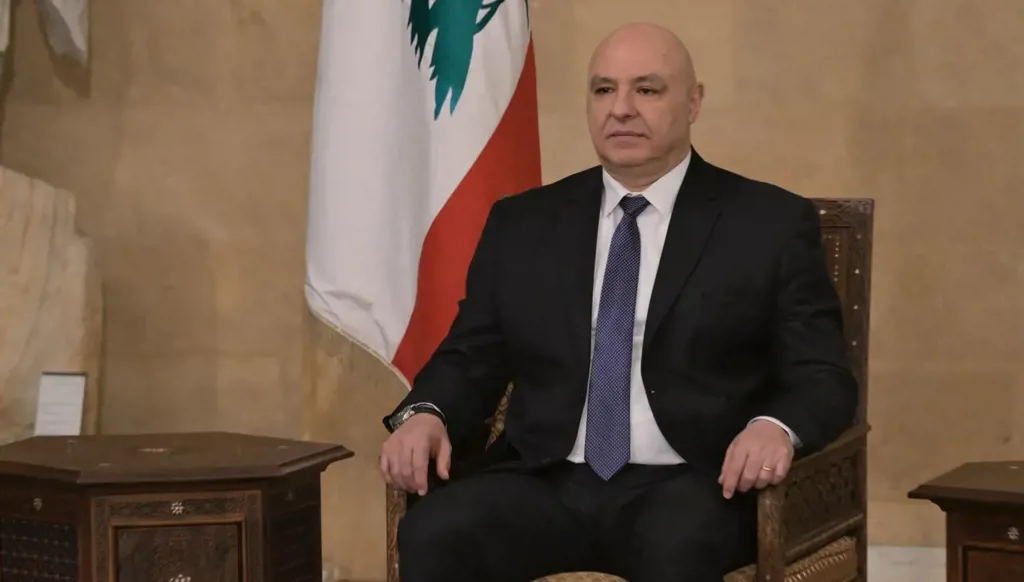 "طلّة أبطال"... أغنية وطنية من طالب جامعي مُهداة إلى الرئيس اللبناني (فيديو)