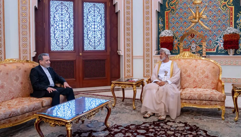 Pakistan says US-Iran mediation moving ahead after Trump holds back envoys