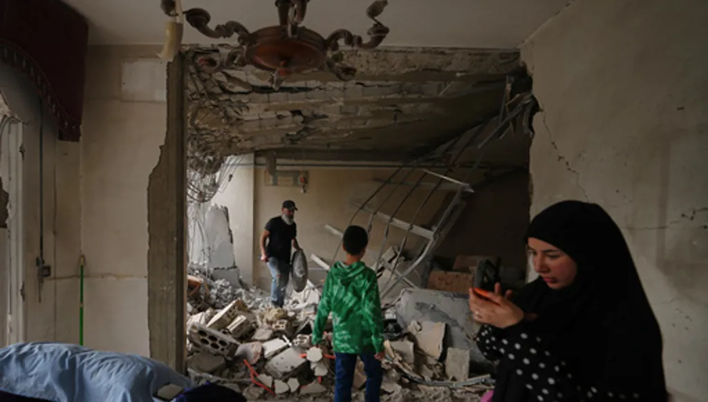 Iran proposes to reopen Strait of Hormuz without nuclear agreement