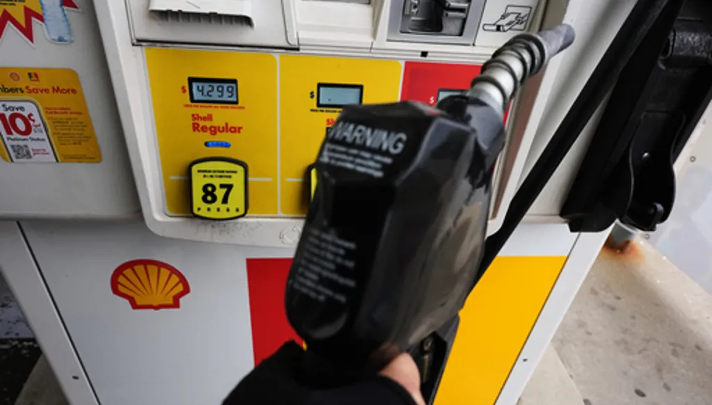 Brent crude tops $125 a barrel on Iran war worries, while world stocks retreat