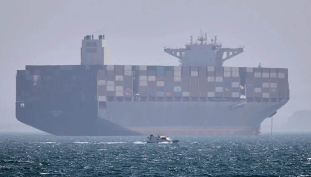 The US fights to reopen the Strait of Hormuz as the UAE comes under attack in a test of Iran truce