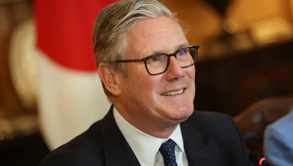 Starmer says Britain will ban under-16s from using a range of social media apps