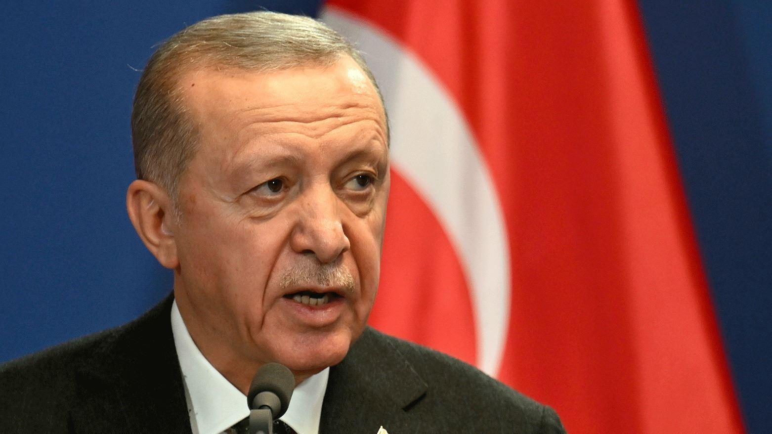 انقلاب 1997... إردوغان يُصدر عفواً عن 7 جنرالات