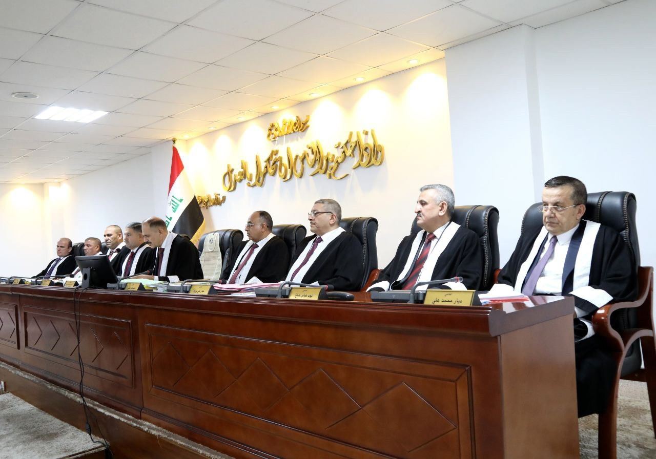 صراعات القضاء وفشل الدولة في العراق