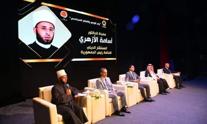 ماذا يريد المصريون من أسامة الأزهري؟