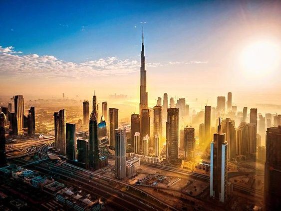 دبي تسجّل زيادة بنسبة 9% في عدد الزّوار الدّوليّين خلال النّصف الأوّل من عام 2024