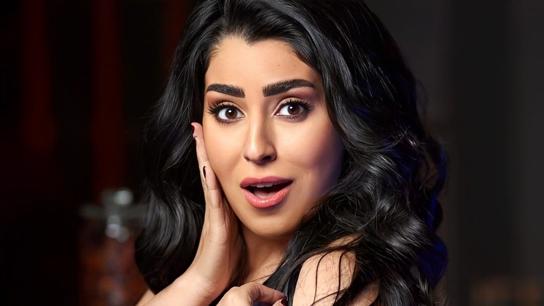 طليق آيتن عامر يشكوها على "السوشيال ميديا"