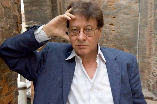 في ذكرى رحيله الـ16... محمود درويش الذي أرّخ للنكّبة شعرياً