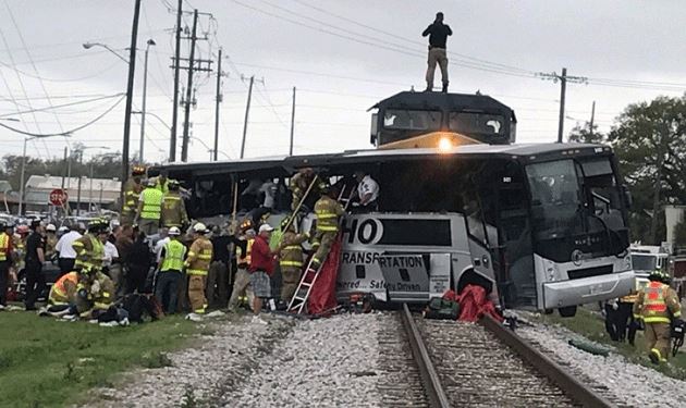 مقتل 7 وإصابة آخرين في انقلاب حافلة سياحية بولاية مسيسبي