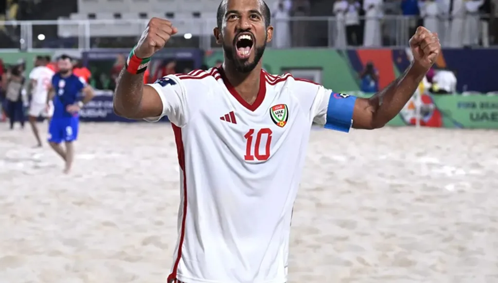 الإماراتي وليد المحمدي سفيراً للكرة الشاطئية في "فيفا" للعام الثامن توالياً