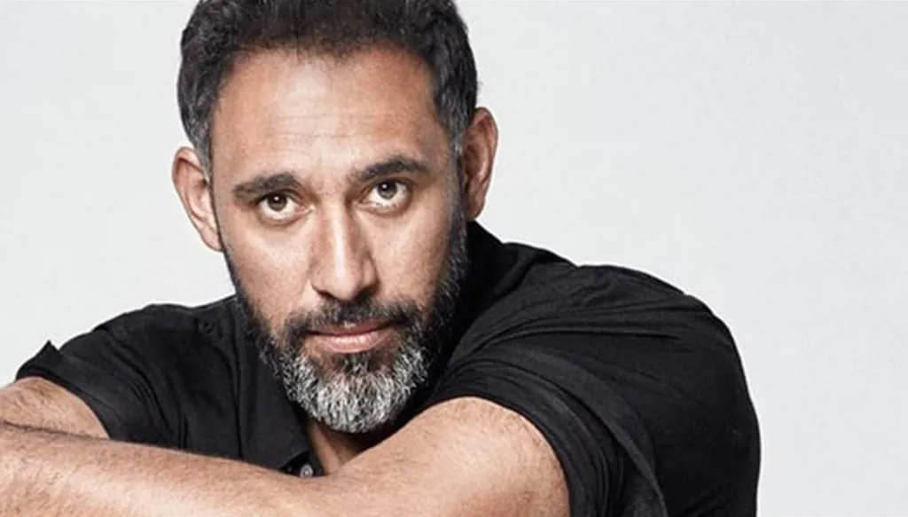 بعد إصابته بالسرطان... رسالة دعم من تركي آل الشيخ إلى عمرو مصطفى