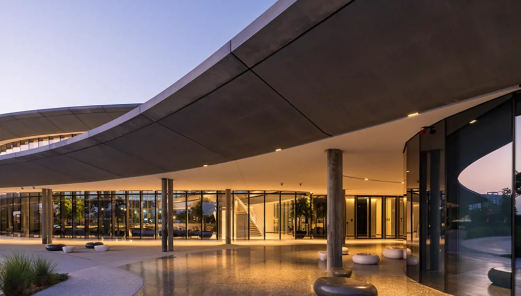 "أرادا" توقّع عقوداً بقيمة 560 مليون دولار ضمن مشروعها الضخم "الجادة" في الشارقة