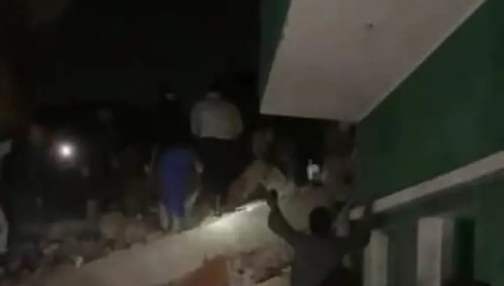 عمليات الانقاذ
