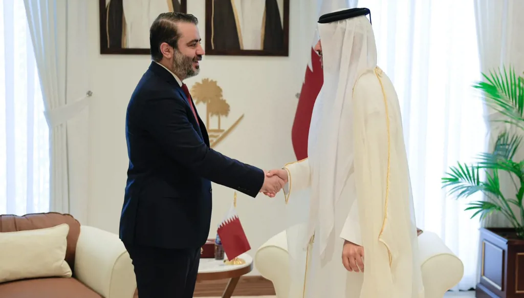 لقاء بين وزير خارجية قطر ونظيره السوري... "دعم وتعاون"