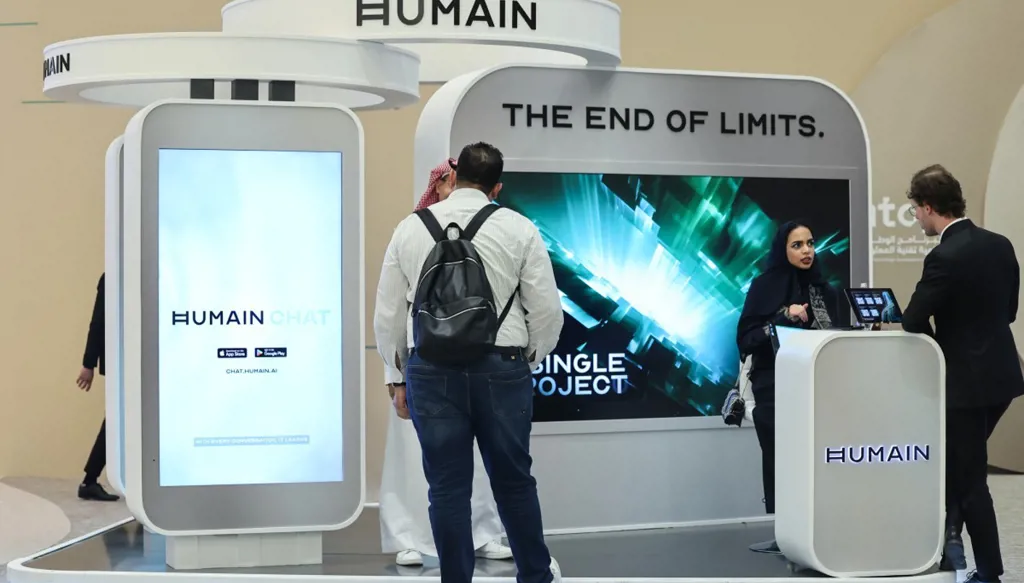 أصول صندوق الاستثمارات العامة السعودي تقارب التريليون دولار